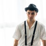 Bretelles homme à motifs : sublimer une tenue classique